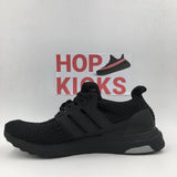 Ultra Boost Triple Black 3.0 (REAL BOOST cushioning) - Photo 2