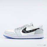 Air Jordan 1 x Dior Retro Low - Photo 1