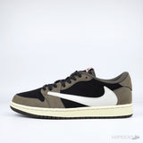 Air Jordan 1 Low x Travis Scott Dark Mocha - Photo 1