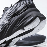 Asics Novablast 3 - Black White (Premium Plus Batch) - Photo 10