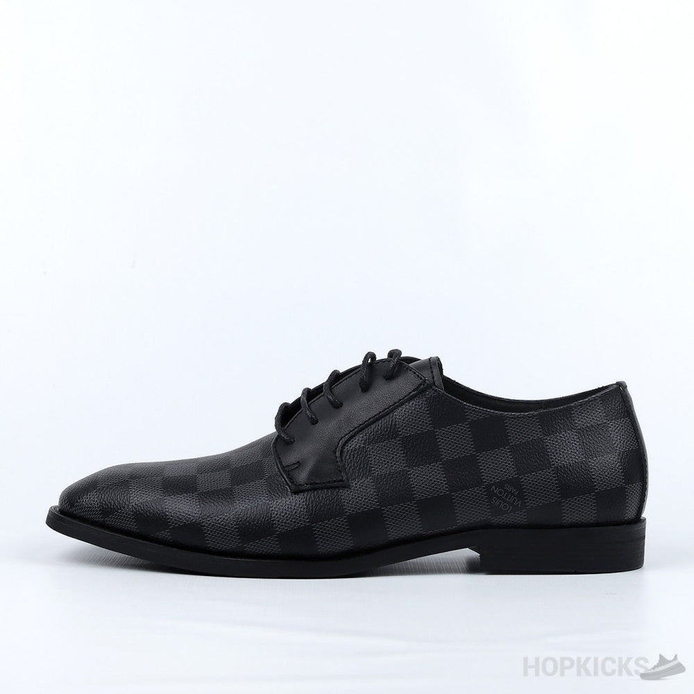 LV Minister Derby (Dot Perfect)