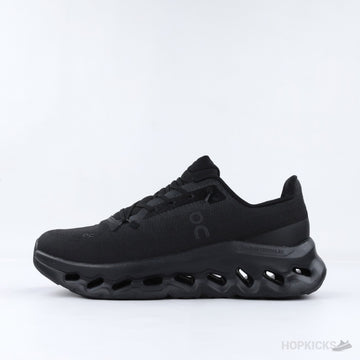 On Running Cloudtilt Triple Black (Premium Plus Batch)
