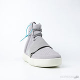 Yeezy Boost 750 OG Light Brown (Premium Batch) - Photo 2