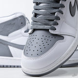 Air Jordan 1 Retro High OG 'Stealth' (Dot Perfect) - Photo 11