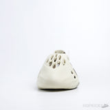 Yeezy Foam RNNR MX Cream Clay - Photo 2