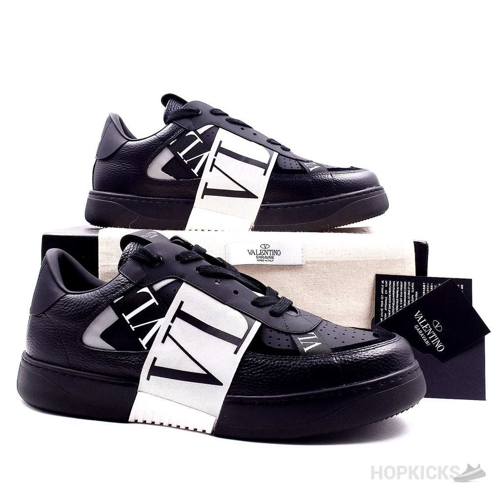 VG VL7N Black Sneakers