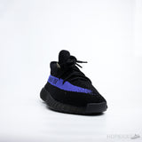 Yeezy Boost 350 V2 Dazzling Blue - Photo 2