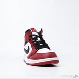 Air Jordan 1 Mid 'Chicago' (Premium Plus Batch) - Photo 2
