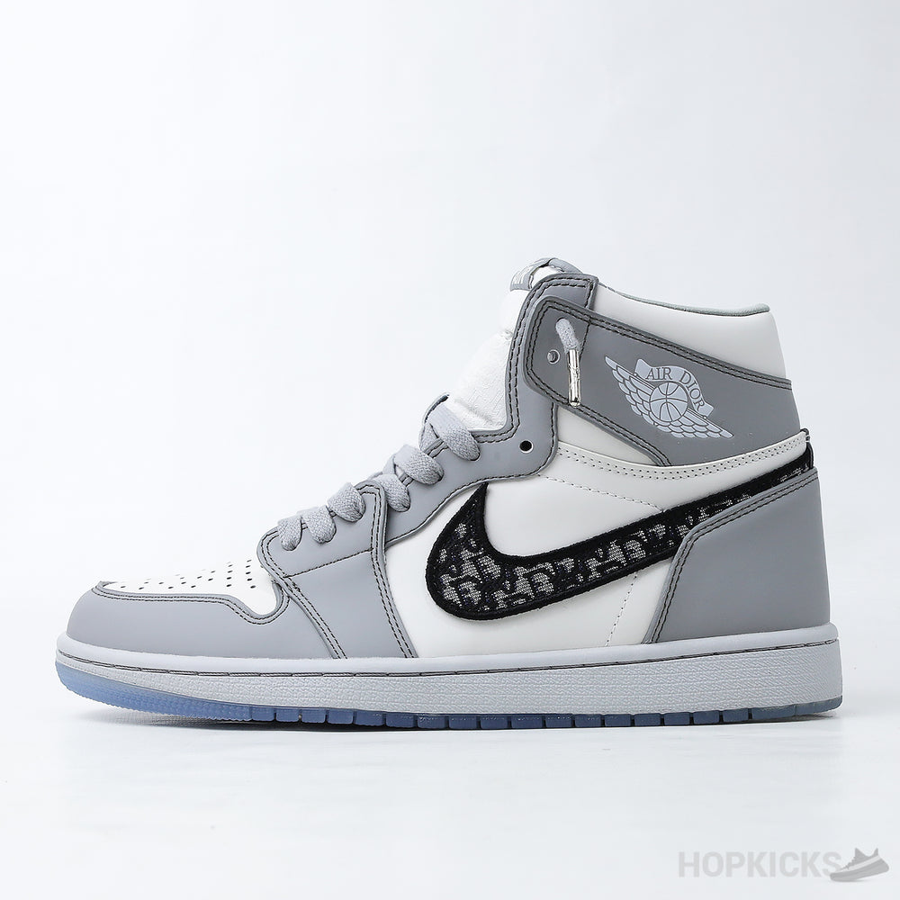 Dior x Air Jordan 1 High OG (Dot Perfect)