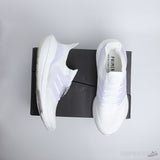 Ultra Boost 21 Triple White - Photo 2
