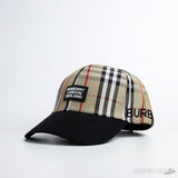 Burberry London England Black Beige Cap - Photo 1