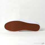 Vans True White Classic Slip-On (Squid Game) - Photo 6