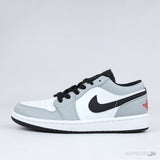 Air Jordan 1 Low Light Smoke Grey - Photo 1