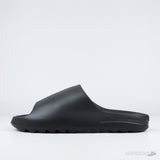 Yeezy Slides Black - Photo 1