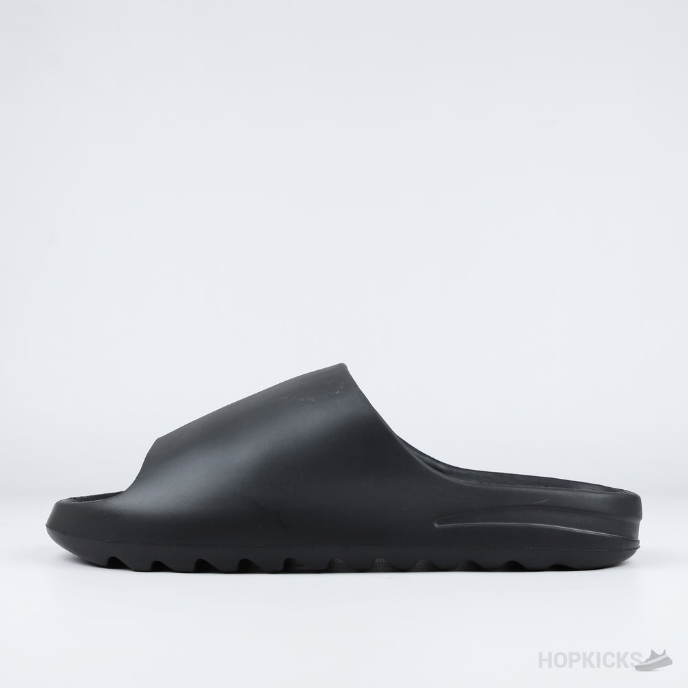 Yeezy Slides Black