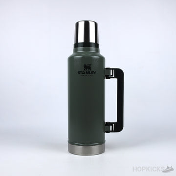 Legendary Classic Bottle Green (1.9L) (Dot Perfect)