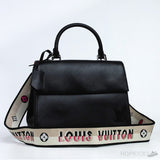 L*V Cluny Mini Black Epi Leather Bag - Photo 3