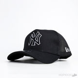 NY New Era Black White Logo Black Trucker Cap - Photo 1