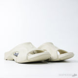 Bale*ciaga Mold Slide Skin - Photo 9