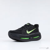 Nike Vomero Premium Black Volt - Photo 2