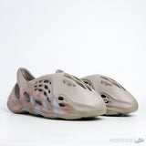 Yeezy Foam RNNR MX Sand Grey (Premium) - Photo 7