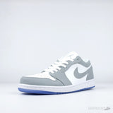Air Jordan 1 Low Wolf Grey - Photo 2