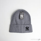New York Yankees Grey Beanie - Photo 1