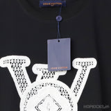 L*V White Fur Logo Black T-Shirt - Photo 3
