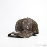 LV Monogram Leather Brown Cap - Photo 1