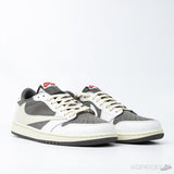 Travis Scott x Air Jordan 1 Low OG 'Reverse Mocha' (Dot Perfect) - Photo 7
