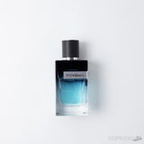 Yves Saint Laurent - Photo 1