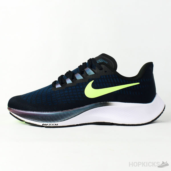 Zoom Pegasus 37 Flyease Ghost Green