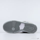 Nike SB Dunk Low "Light Smoke Grey" [Without Box] - Photo 3