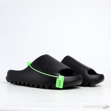 Yeezy Slide Onyx (Premium Batch) - Photo 5