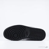 Air Jordan 1 Black White - Photo 4