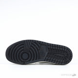 Air Jordan 1 Low OG "Rookie of the Year" (Dot Perfect) - Photo 6