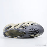 Yeezy Foam RNNR MX Moon Grey - Photo 5