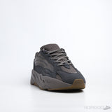 Yeezy Boost 700 V2 Geode (Premium Batch) - Photo 2