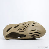 Yeezy Foam RNNR Ochre (Premium Batch) - Photo 5