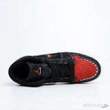Air Jordan 1 Mid SE Siempre Familia - Photo 5