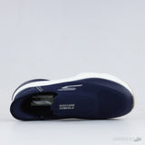 Skechers Hands Free Slip-ins: GO WALK Arch Fit 2.0 – Hyper Burst (Navy Blue/White) - Photo 16