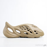Yeezy Foam RNNR Desert Sand (Premium Batch) - Photo 3