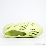 Yeezy Foam RNNR Dessert Sand - Photo 8