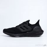 Ultra Boost 22 Triple Black (GS) - Photo 1
