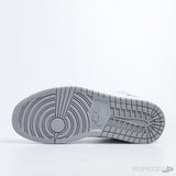 Air Jordan 1 Retro High Hyper Royal Smoke Grey - Photo 6