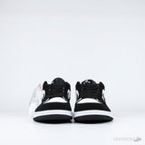 Air Jordan 1 Low Black White - Photo 17