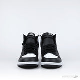 Air Jordan 1 Retro High OG Black White - Photo 9