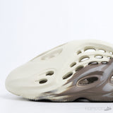 Yeezy Foam RNNR MX Cream Clay - Photo 7