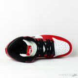 Air Jordan 1 Retro Chicago - Photo 6