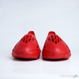 Yeezy Foam RNNR Vermillion - Photo 12